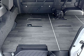 CRUNK製 HIACE ワゴンGL ベッド&フロアーキットg1