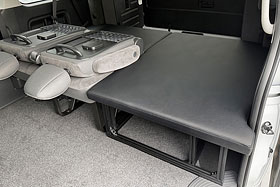 CRUNK製 HIACE ワゴンGL ベッドキットG9 コンソール無し